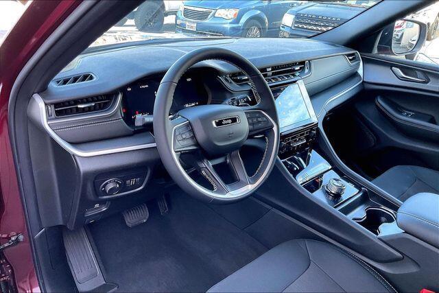 new 2026 Jeep Grand Cherokee car, priced at $43,405