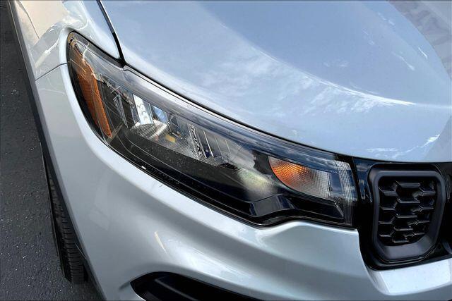 new 2026 Jeep Compass car, priced at $31,990
