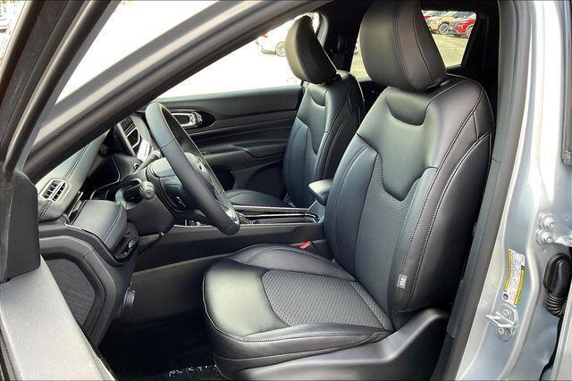 new 2026 Jeep Compass car, priced at $31,990