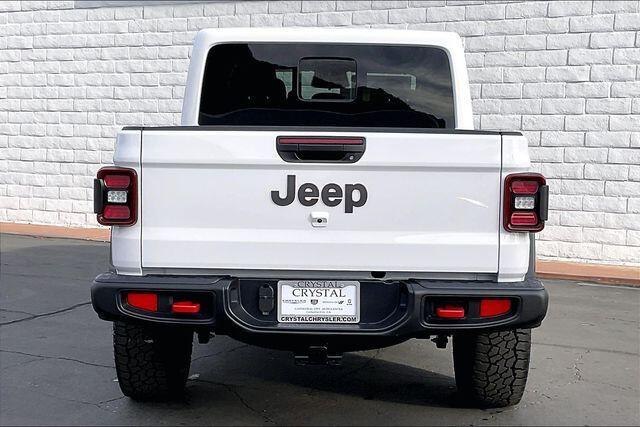 new 2026 Jeep Gladiator car, priced at $54,280
