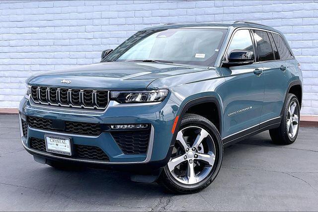 new 2026 Jeep Grand Cherokee car, priced at $47,905