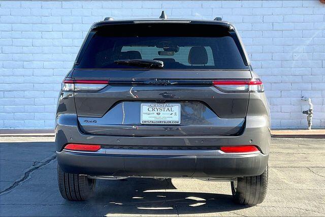 new 2026 Jeep Grand Cherokee car, priced at $49,080