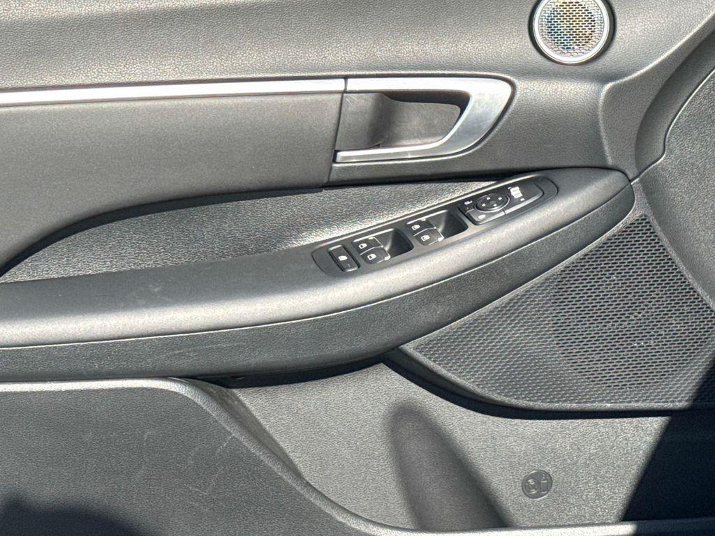 used 2024 Hyundai Sonata Hybrid car, priced at $23,495