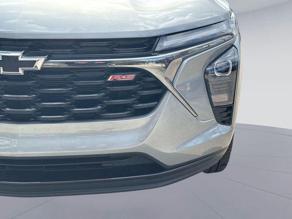 used 2025 Chevrolet Trax car, priced at $21,995