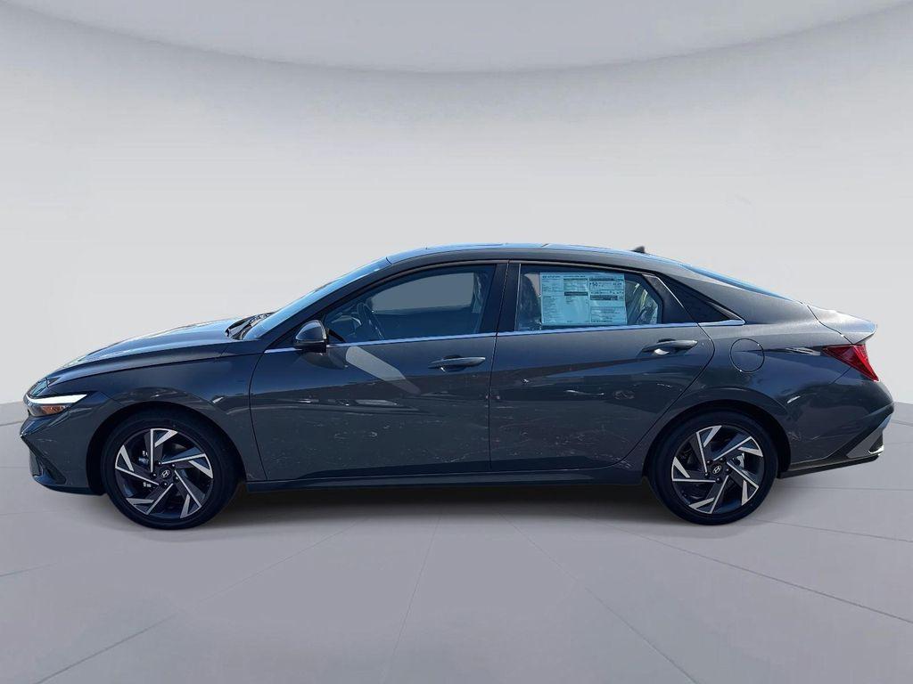 new 2026 Hyundai ELANTRA HEV car, priced at $30,167