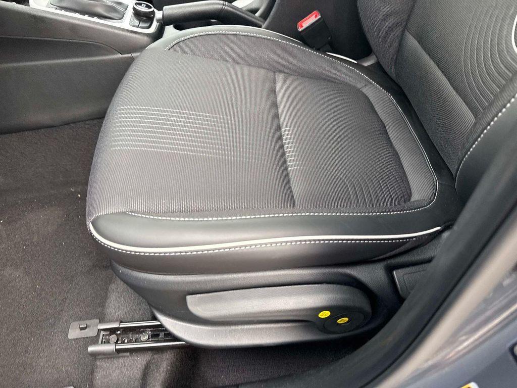 used 2025 Hyundai Venue car, priced at $22,393