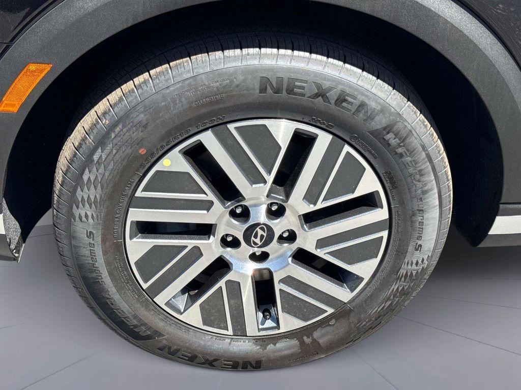 new 2026 Hyundai Palisade Hybrid car, priced at $46,678
