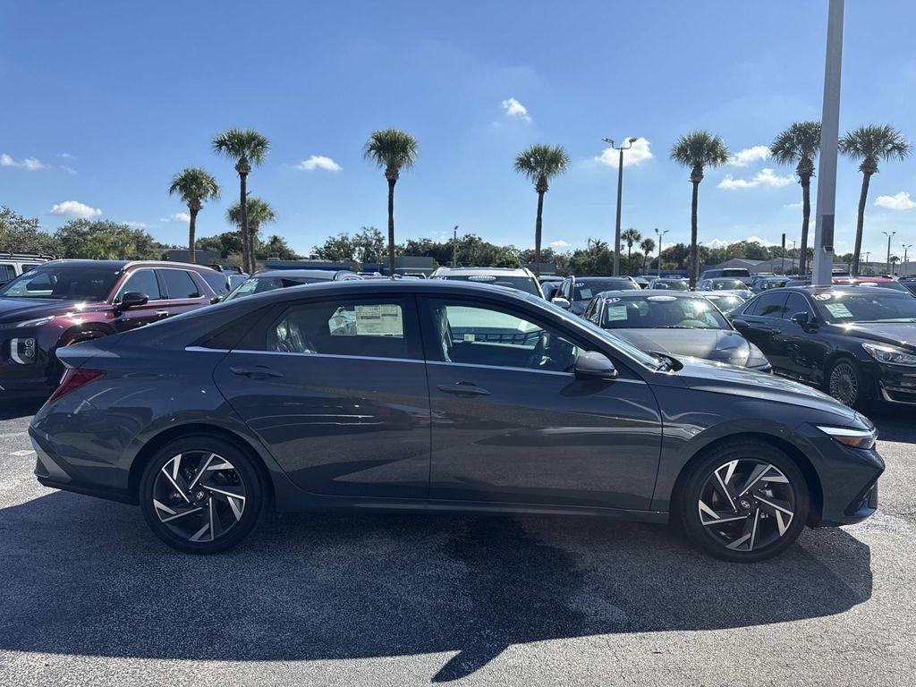 new 2025 Hyundai Elantra car, priced at $23,368