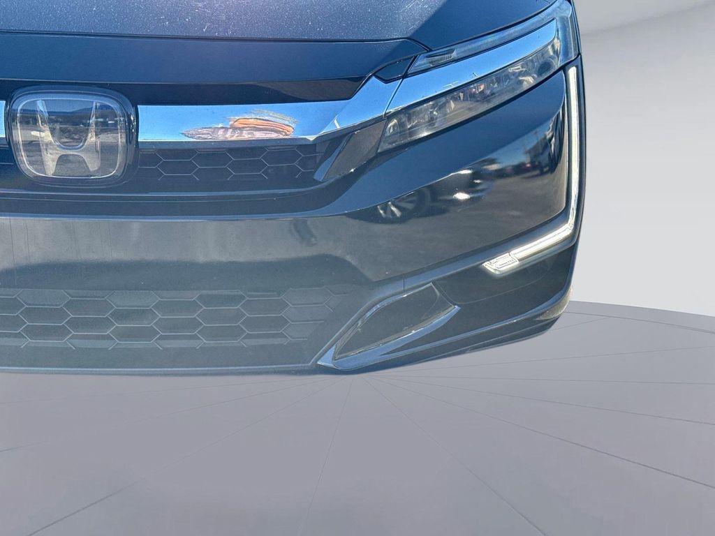 used 2018 Honda Clarity Plug-In Hybrid car, priced at $13,995