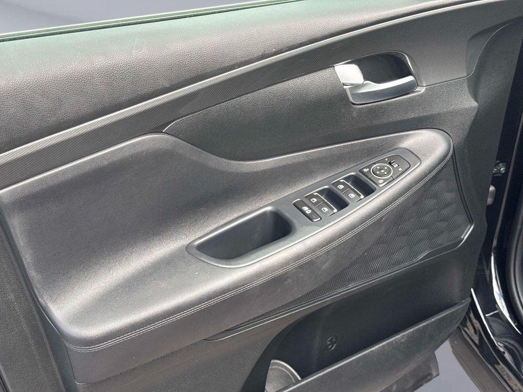 used 2023 Hyundai Santa Fe car, priced at $17,995