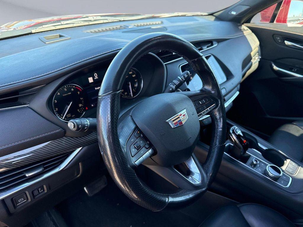 used 2020 Cadillac XT4 car, priced at $18,995