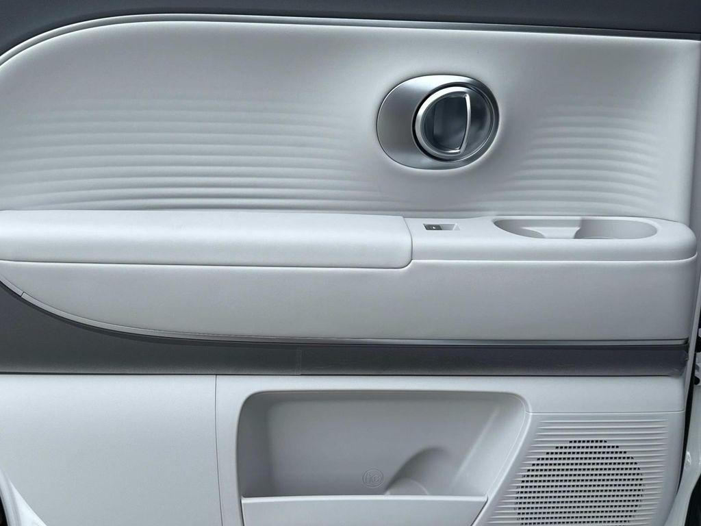 new 2026 Hyundai IONIQ 9 car, priced at $59,629