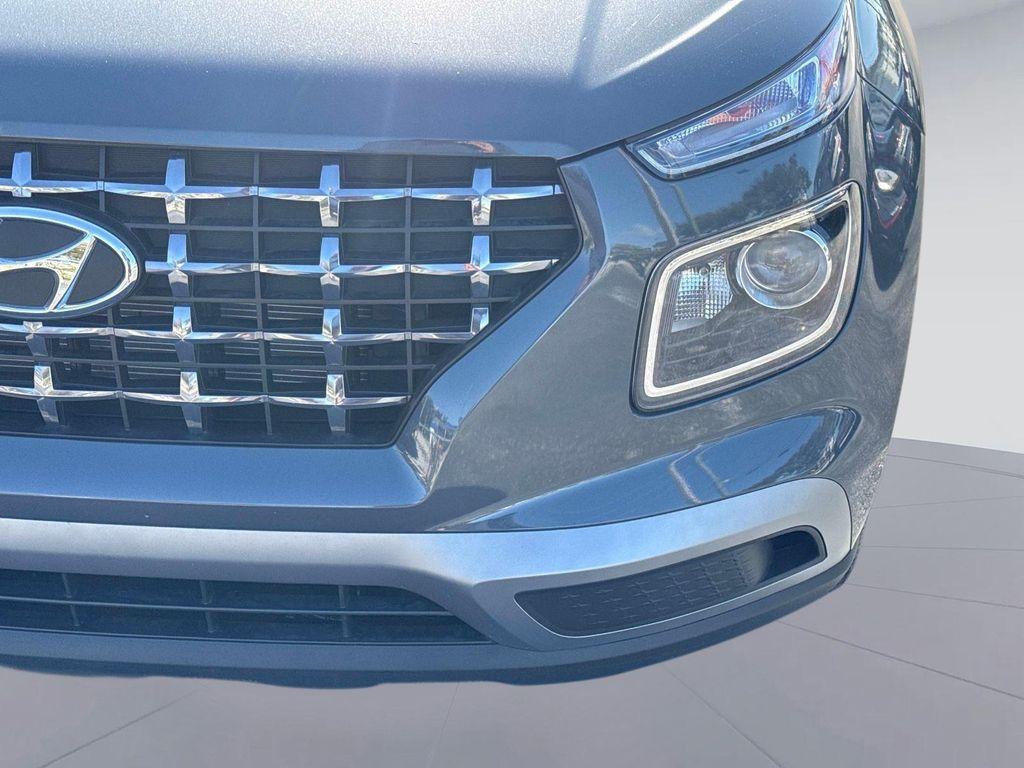 used 2025 Hyundai Venue car, priced at $20,495