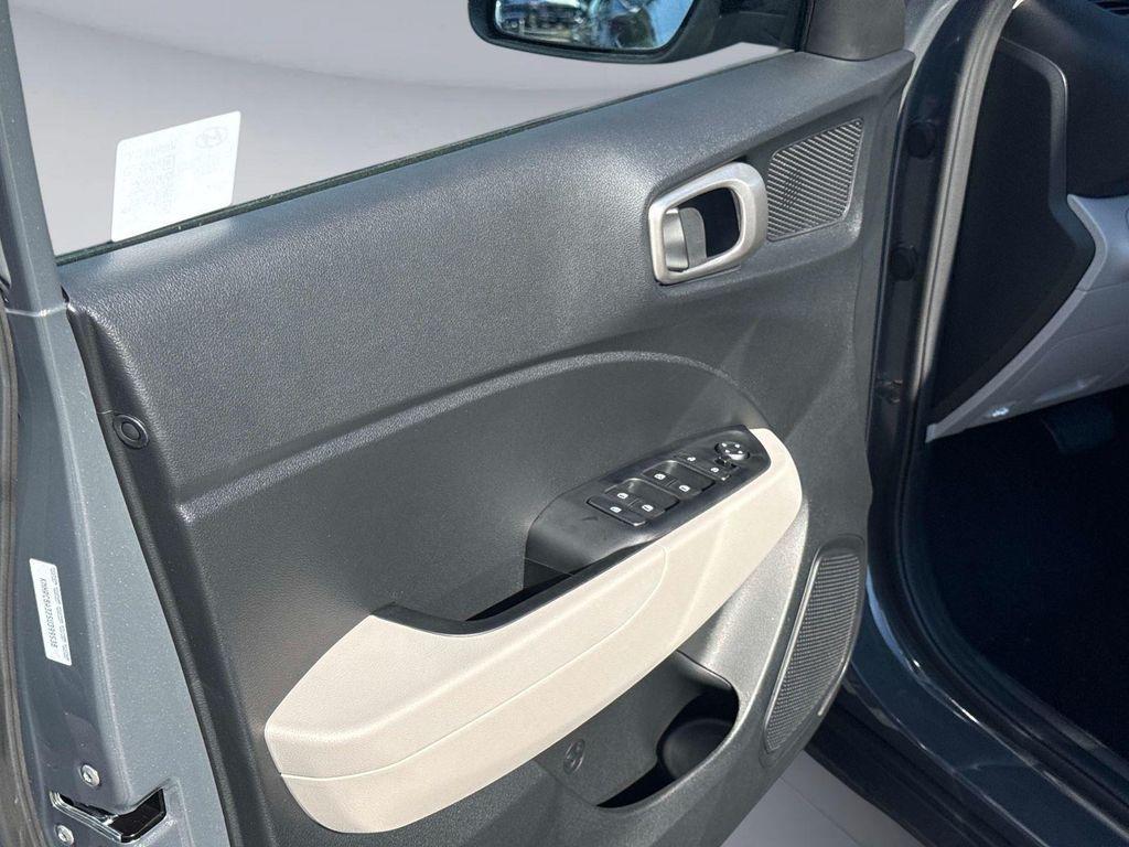 used 2025 Hyundai Venue car, priced at $20,595