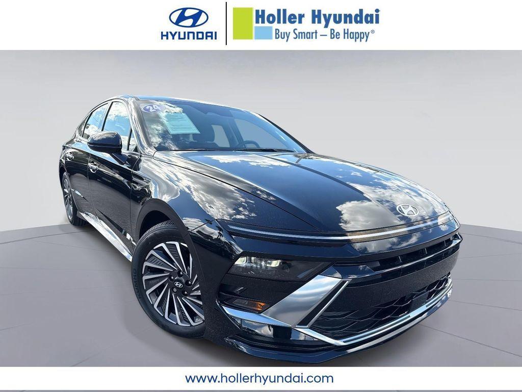 used 2024 Hyundai Sonata Hybrid car, priced at $25,995