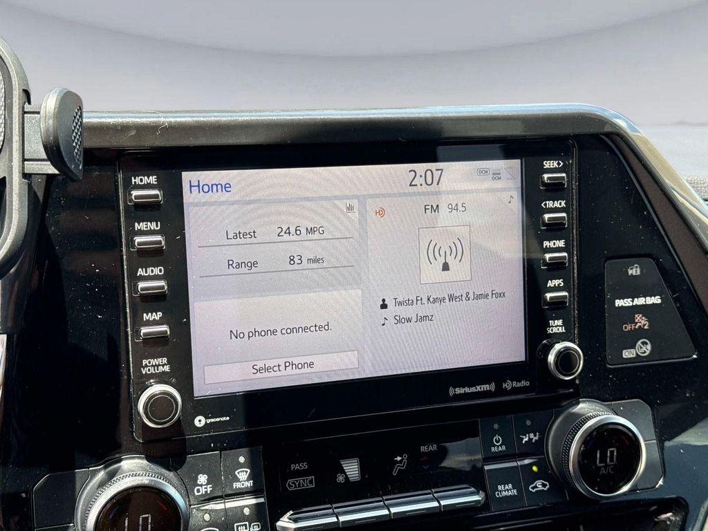 used 2020 Toyota Highlander car, priced at $25,393