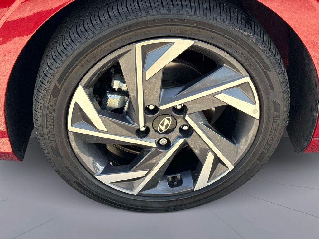 used 2025 Hyundai Elantra car, priced at $21,995