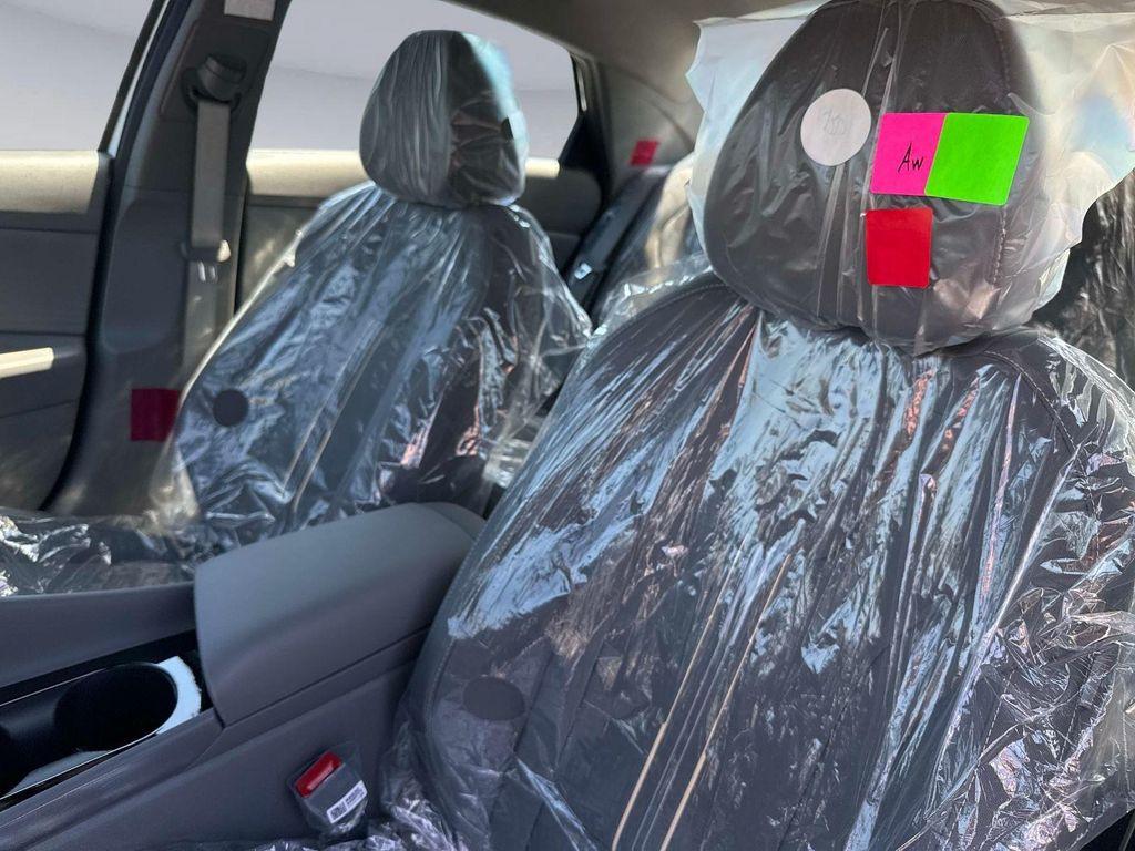 new 2026 Hyundai ELANTRA HEV car, priced at $25,568