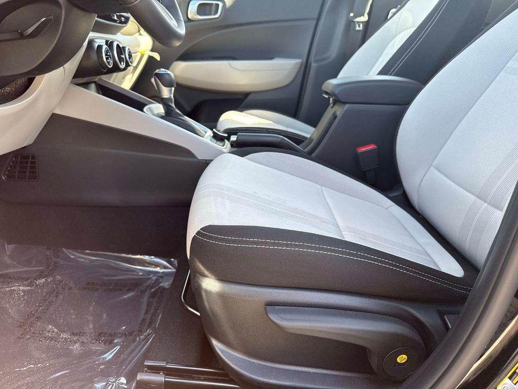 used 2025 Hyundai Venue car, priced at $20,495