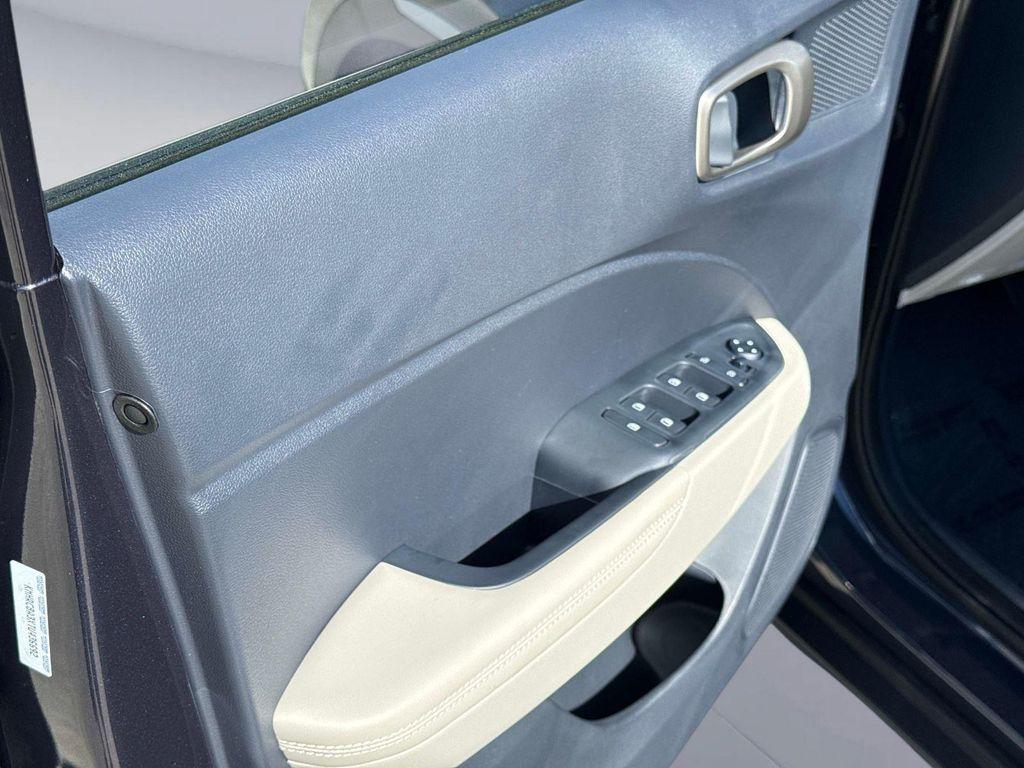 new 2026 Hyundai Venue car, priced at $24,254