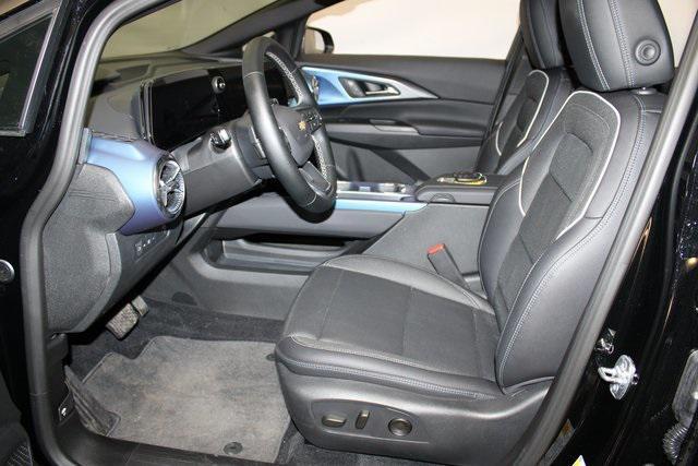 used 2025 Chevrolet Equinox EV car, priced at $24,991