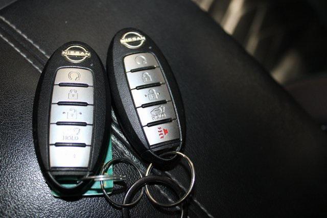 used 2022 Nissan Pathfinder car, priced at $18,992