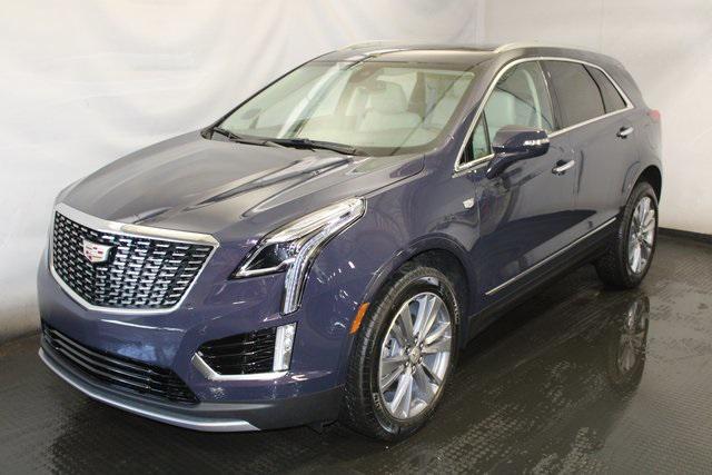 new 2025 Cadillac XT5 car, priced at $54,215