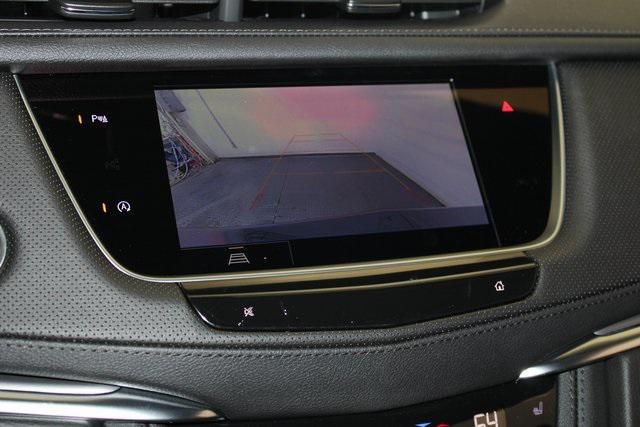 new 2025 Cadillac XT5 car, priced at $44,915