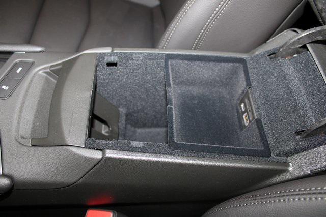 new 2025 Cadillac XT5 car, priced at $44,915