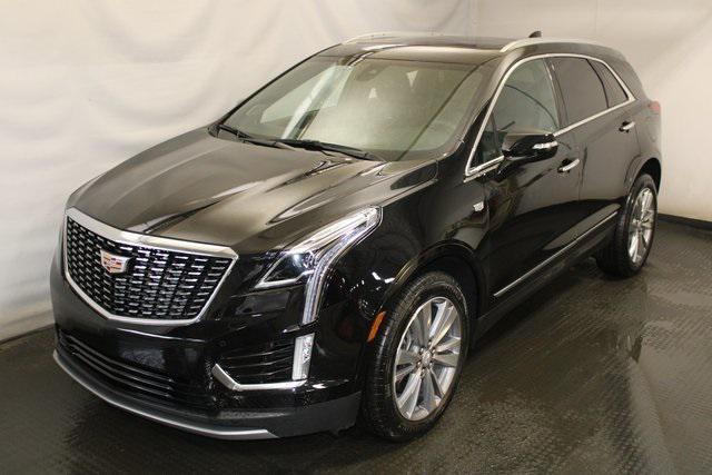 used 2025 Cadillac XT5 car, priced at $43,681