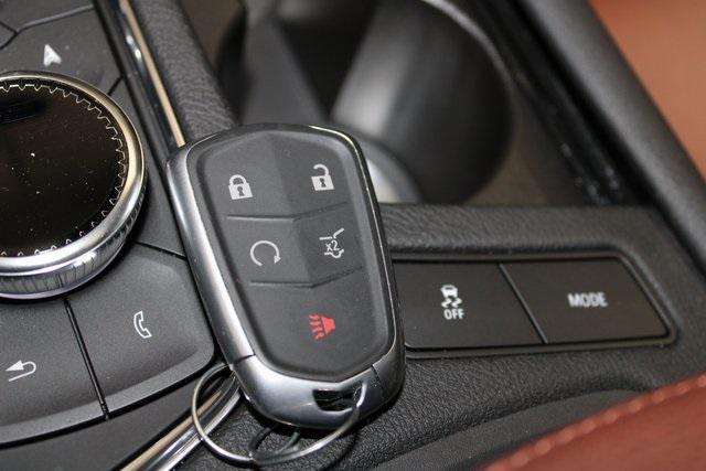 used 2020 Cadillac XT5 car, priced at $30,991