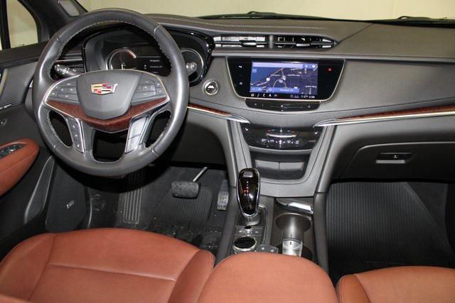 used 2020 Cadillac XT5 car, priced at $30,991