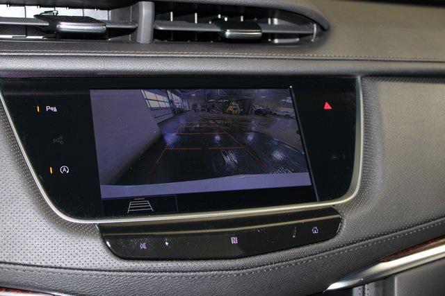 used 2020 Cadillac XT5 car, priced at $30,991