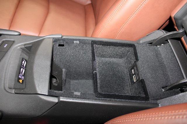 used 2020 Cadillac XT5 car, priced at $30,991