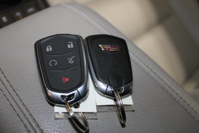 used 2022 Cadillac XT4 car, priced at $26,482