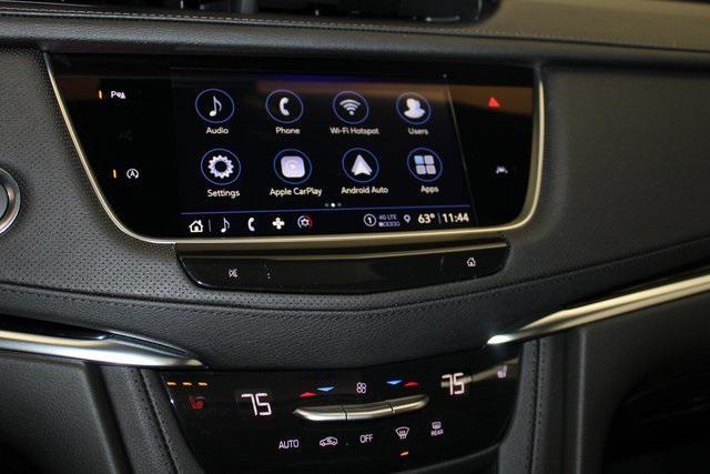 new 2025 Cadillac XT6 car, priced at $49,215