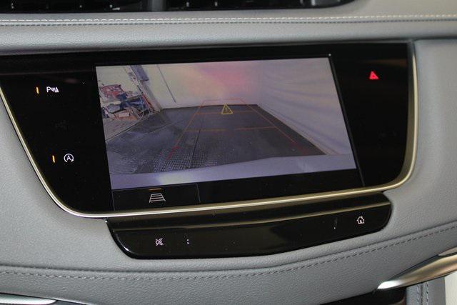 new 2025 Cadillac XT5 car, priced at $54,764