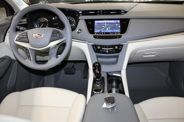 new 2025 Cadillac XT5 car, priced at $54,764
