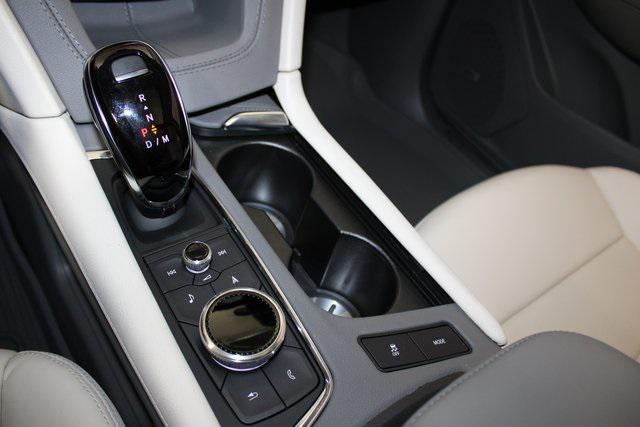 new 2025 Cadillac XT5 car, priced at $54,764