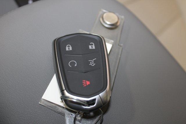 new 2025 Cadillac XT5 car, priced at $54,764