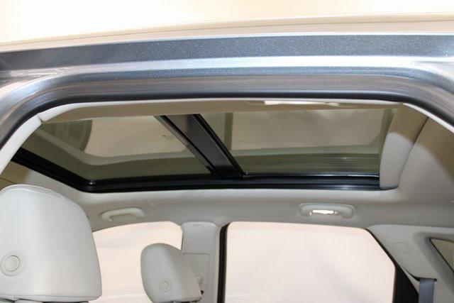 new 2025 Cadillac XT5 car, priced at $54,764