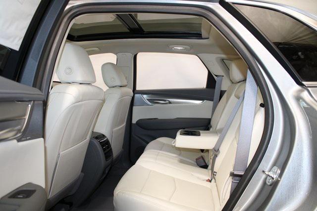 new 2025 Cadillac XT5 car, priced at $54,764