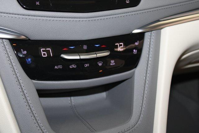 new 2025 Cadillac XT5 car, priced at $54,764