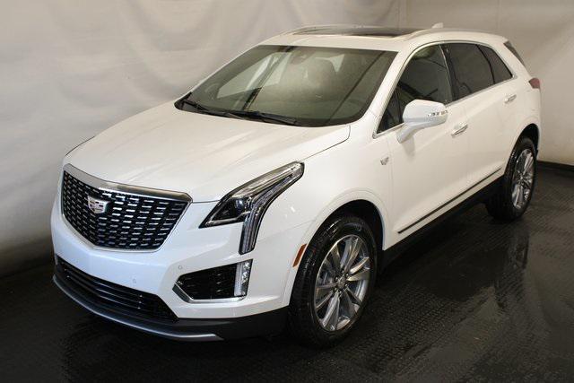 new 2025 Cadillac XT5 car, priced at $53,815