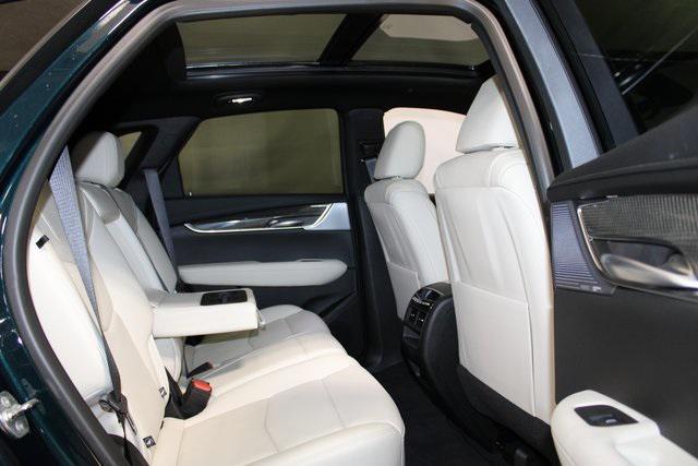 used 2025 Cadillac XT5 car, priced at $53,991