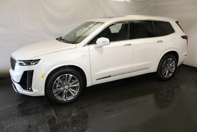 new 2025 Cadillac XT6 car, priced at $58,915