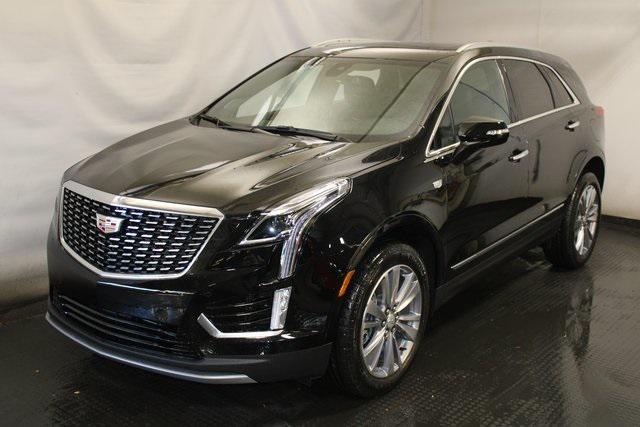 new 2025 Cadillac XT5 car, priced at $53,215