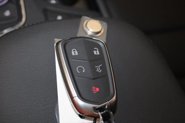 new 2025 Cadillac XT6 car, priced at $49,315