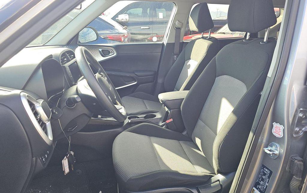 used 2024 Kia Soul car, priced at $15,299