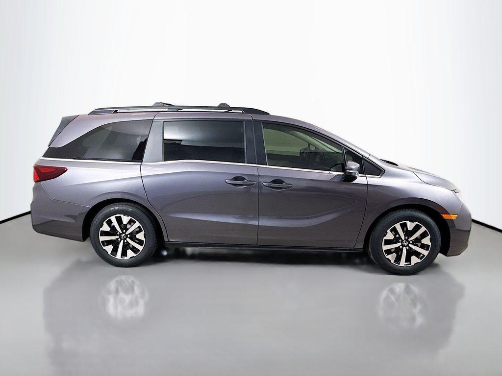 new 2026 Honda Odyssey car, priced at $42,084